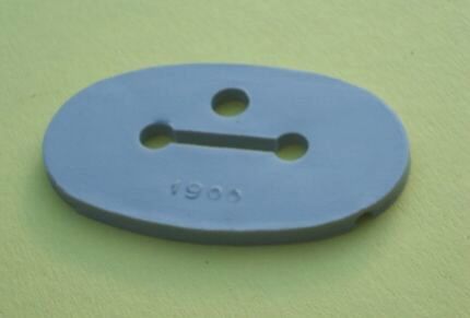 Buffer for engine cowl, Vespa 125 / 150