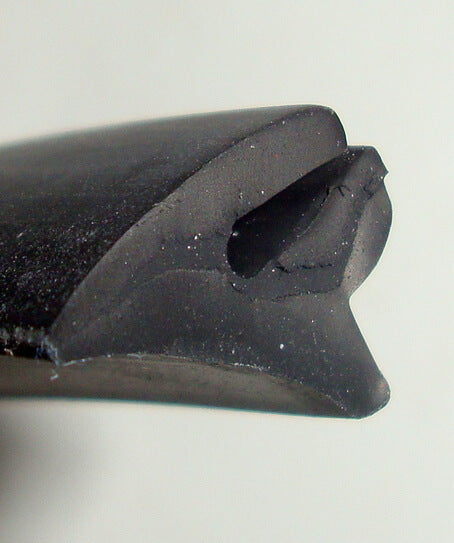Rubber profil strip for cowl, black, ROLLERLADEN CLASSIC LINE, Vespa 125 /150 / 160 / 180 / 200