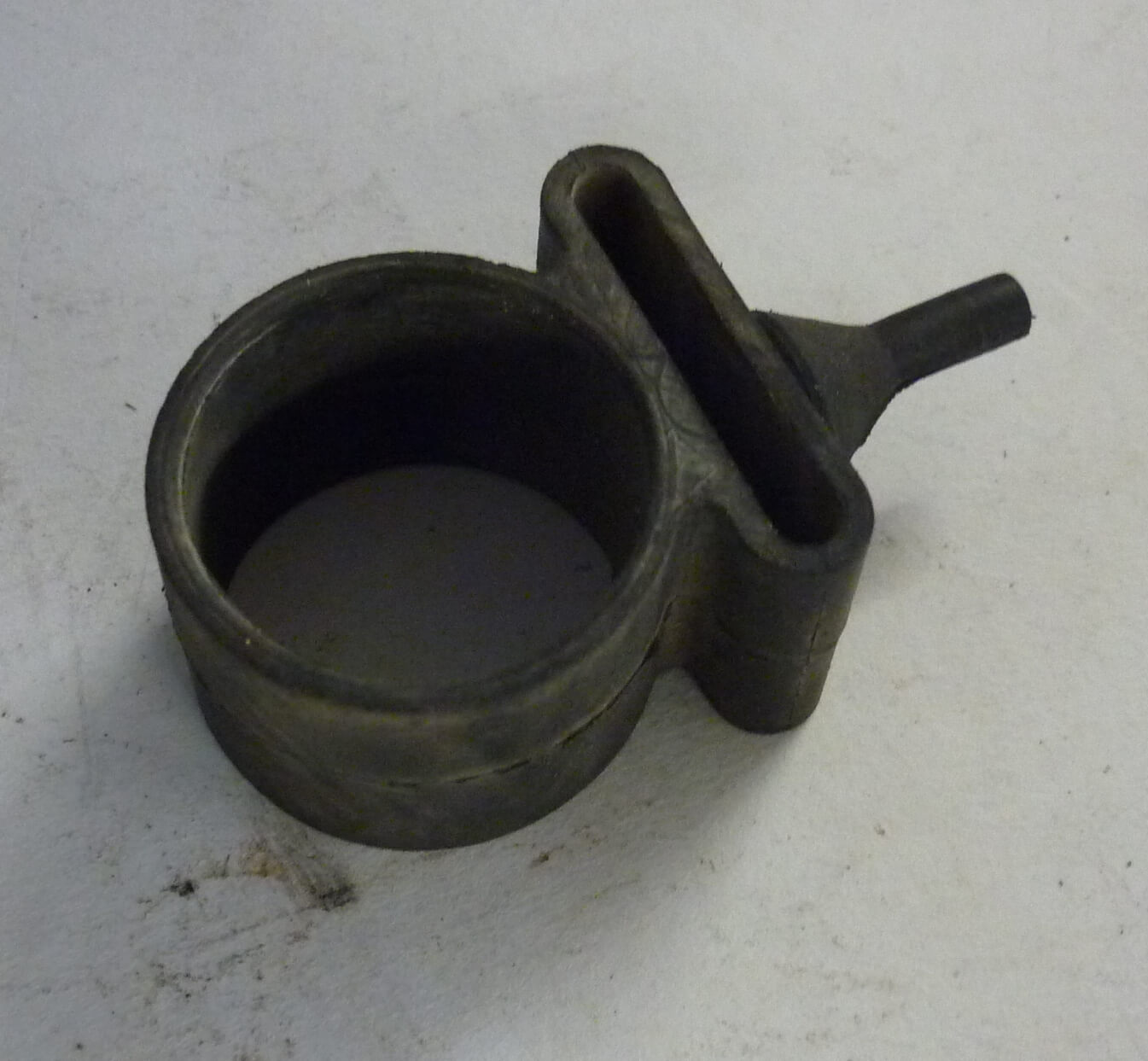 Bracket, round indicator relay, Vespa P X80-200 / PE / Lusso / T5 / Cosa