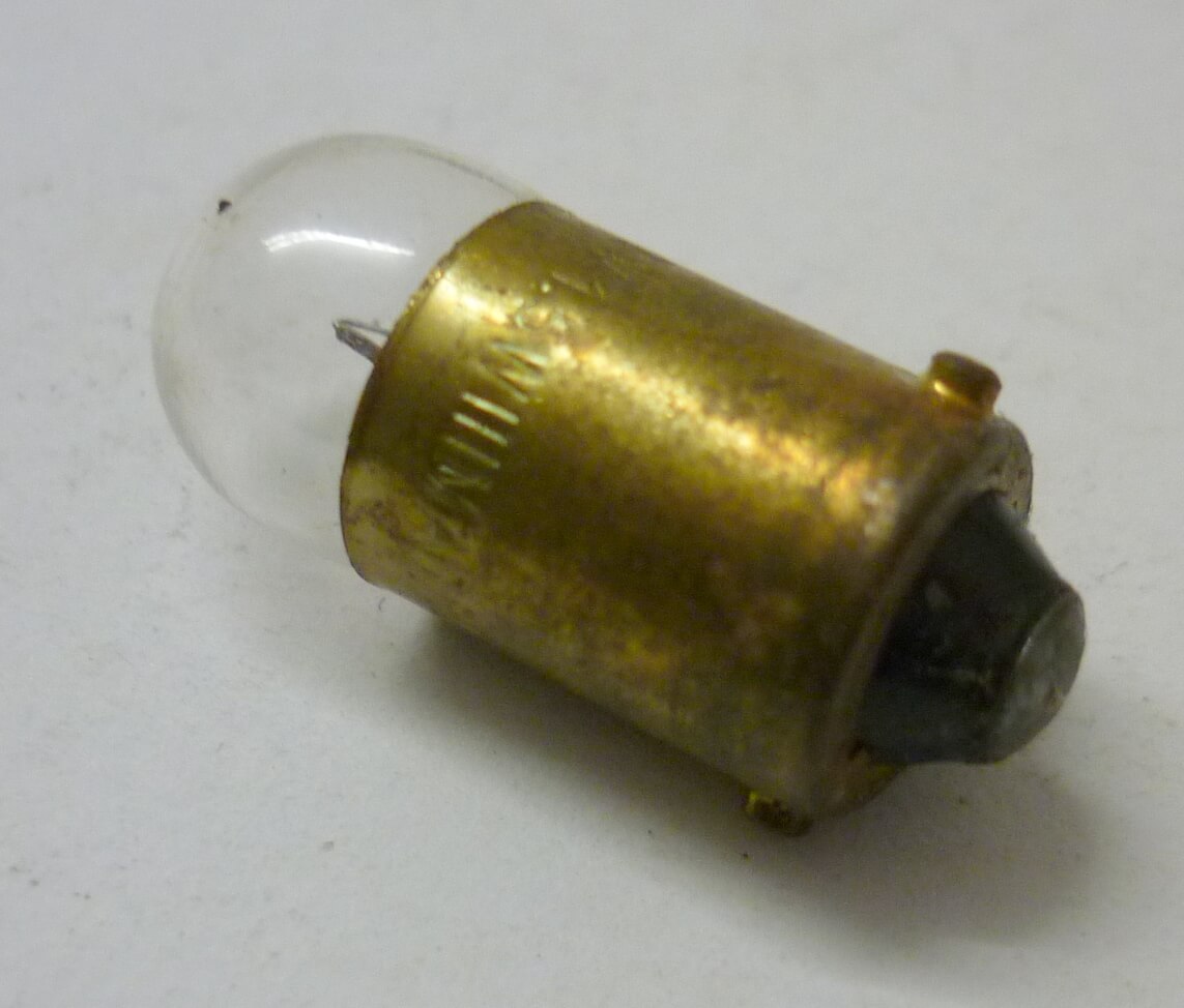 Bulb 6V, 1,5W, socket BA9s