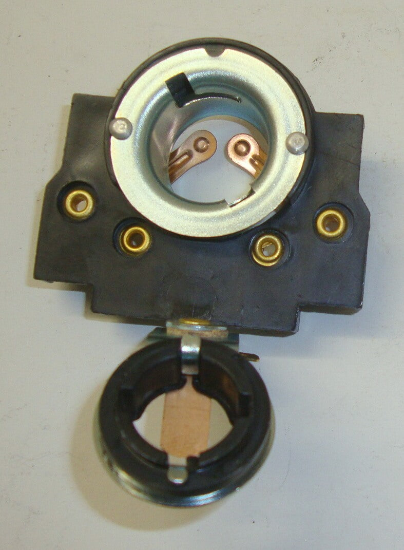 Bulb socket with 19 mm park light hole, like SIEM, Vespa 125 / 150
