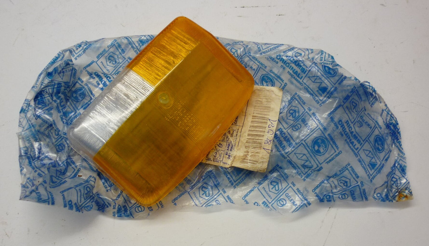 Blinker / Begrenzungslichtglas. SIEM, links, Ape CAR / P 601 / MP 600