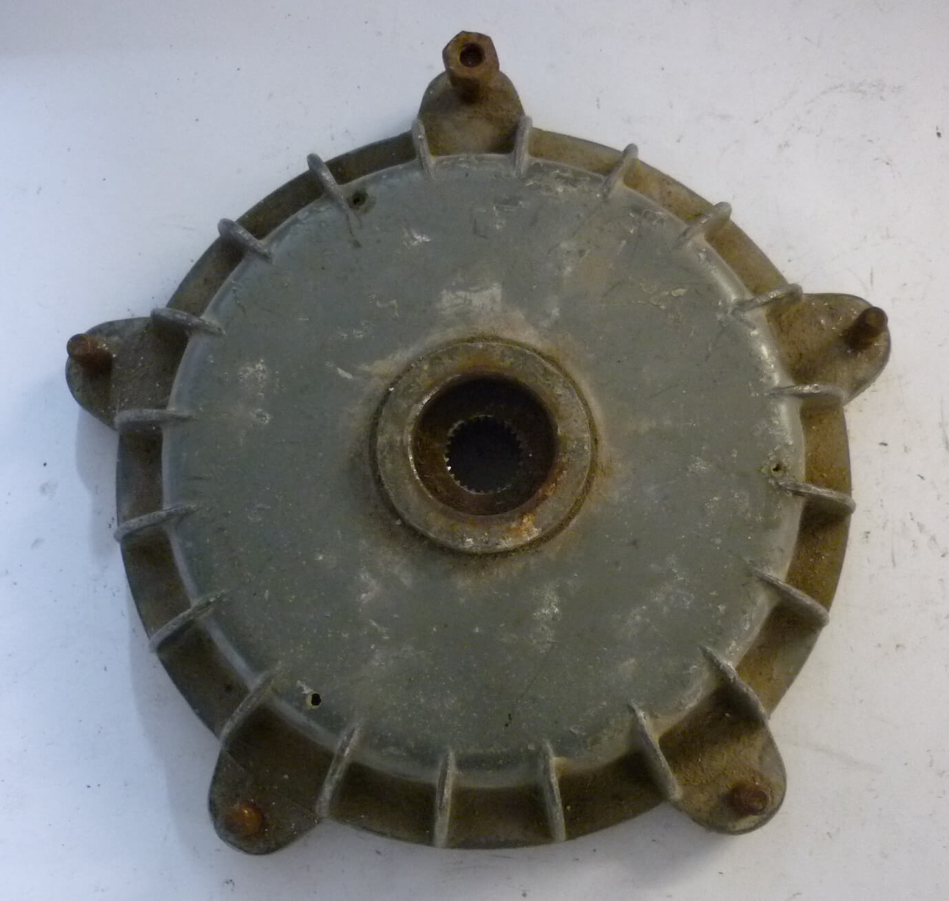 Rear brake drum, Vespa 125 / 150 / 180 / 200