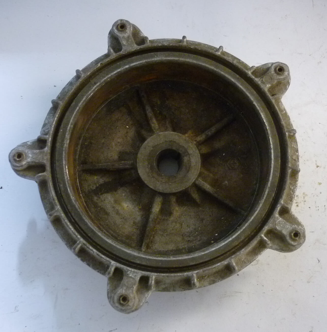 Front brake drum, PIAGGIO, Vespa 125 / 150 / 180 / 200