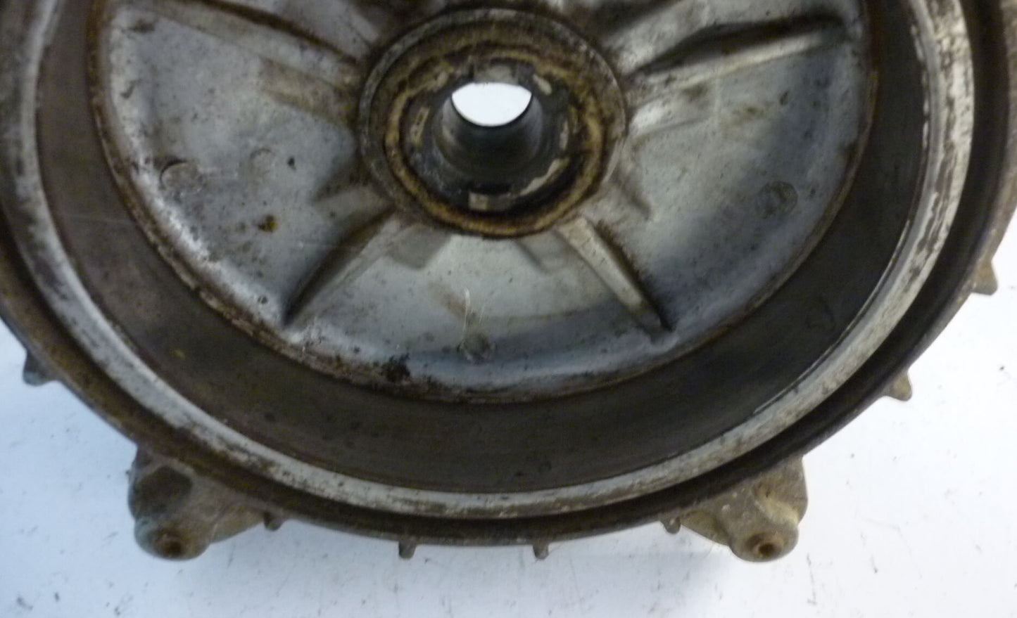 Front brake drum, Vespa 150, cone and key
