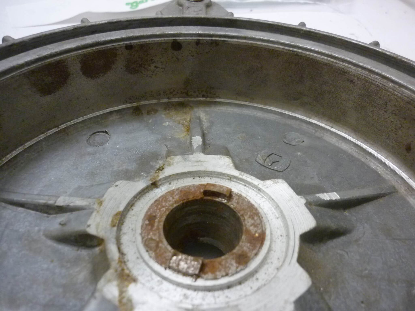 Vordere Bremstrommel, OLYMPIA, Vespa 150, Konus und Mitnehmernasen, NOS