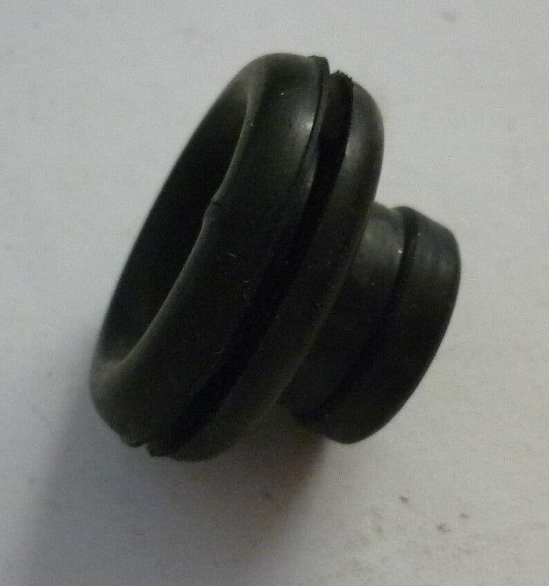Grommet brake-, clutch and gear change cables