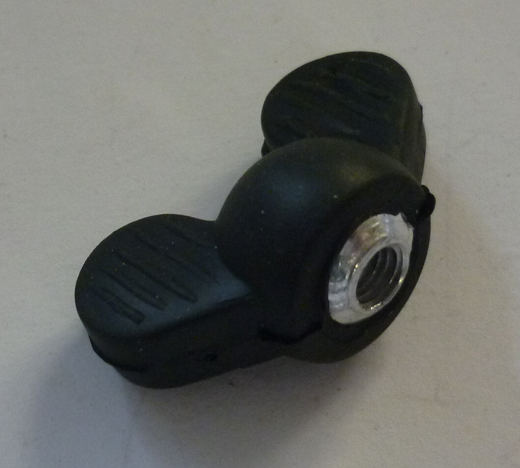 Flügelmutter mit Gummikappe, Tankdeckel, Vespa / Ape