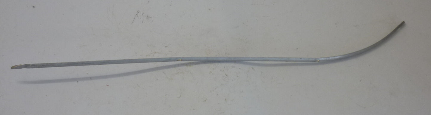 Beading, lower outher right side, Vespa 125, NOS