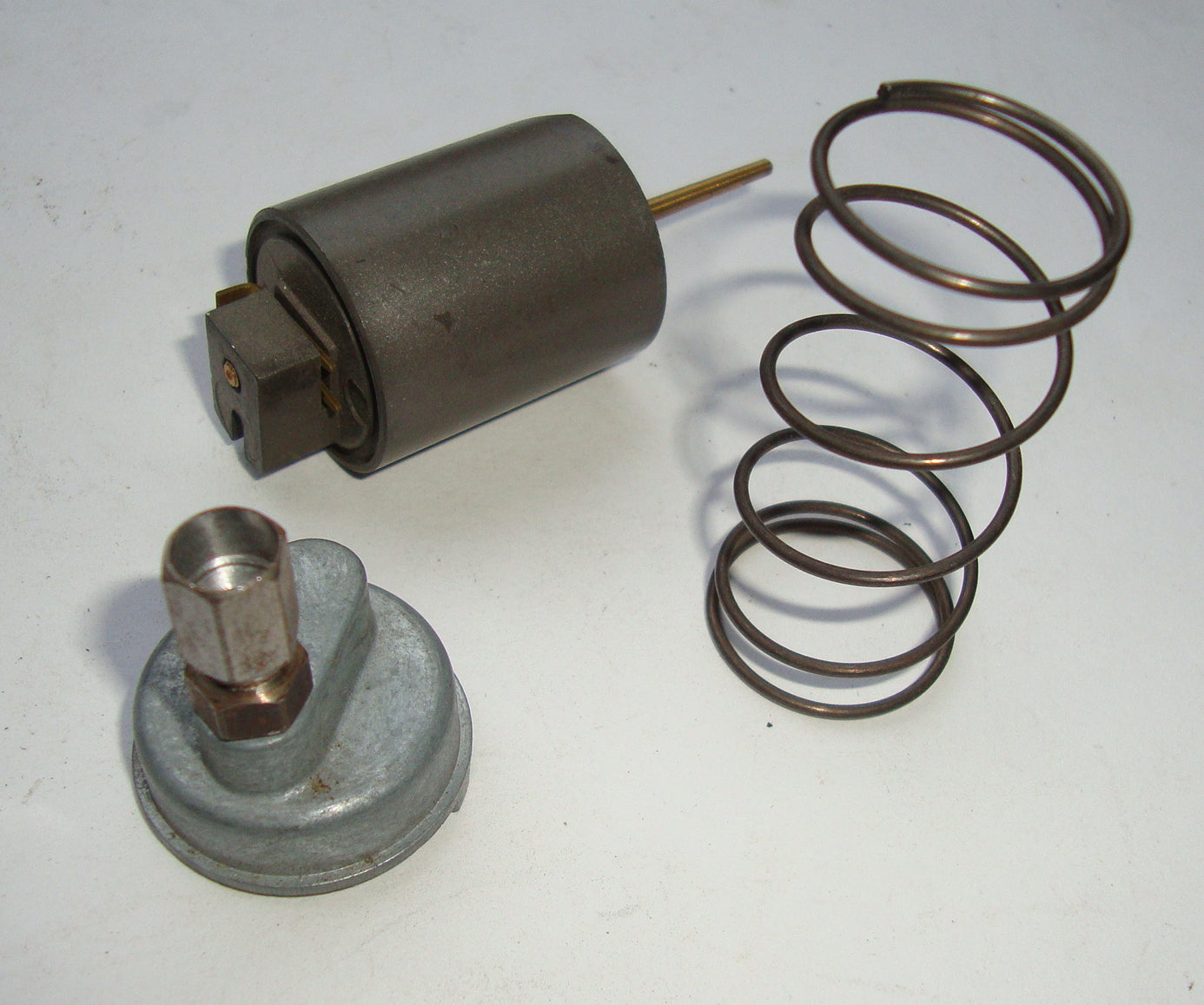 Slide trottle, spring, cover for UB23S3