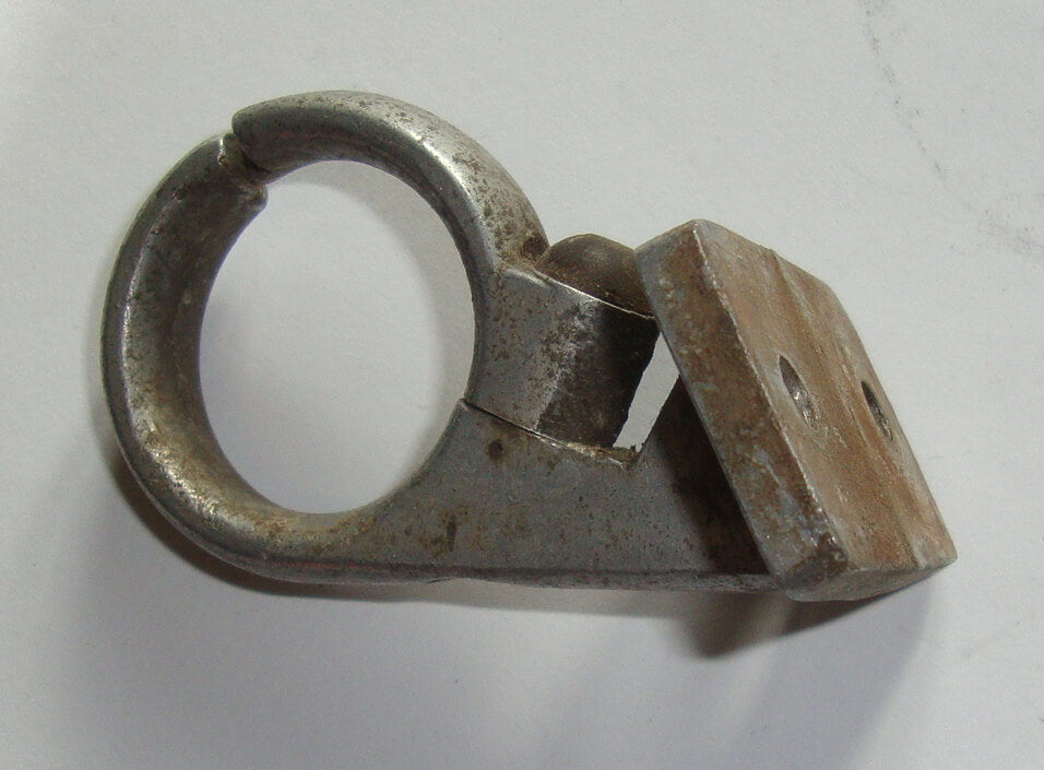 Hook for bag 2, Vespa 50 - 90 - 100 - 125 - 150 - 160 - 180 - 200, used