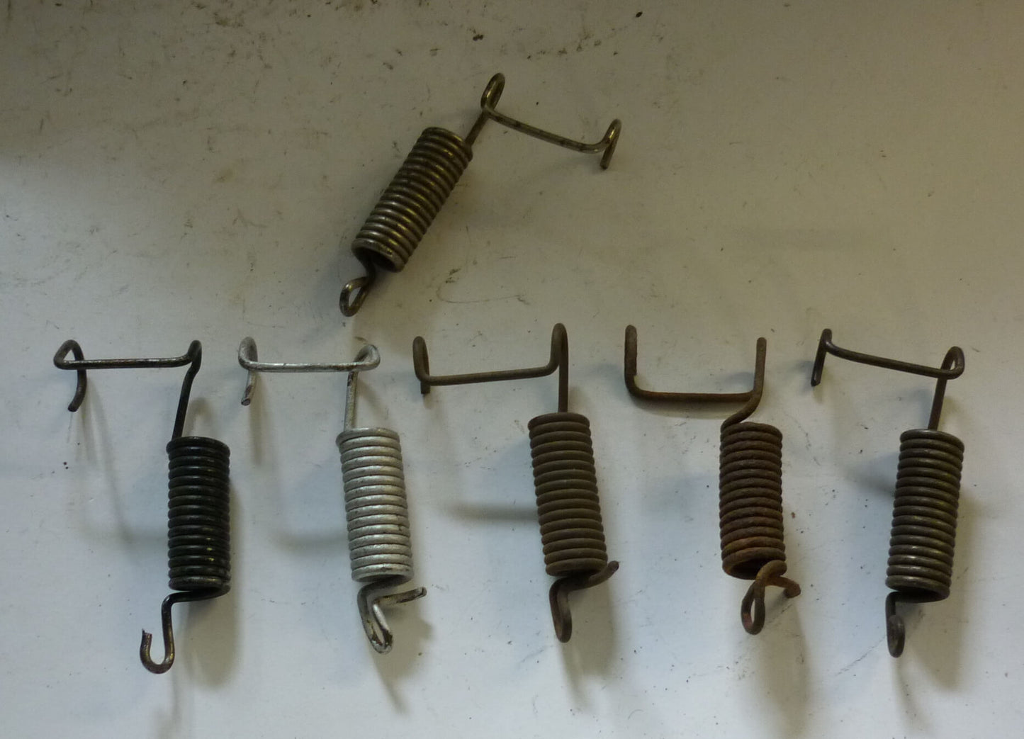 Springs for central stand, Vespa 125 1948 > 1957 / 150 1954 > 1958 / GS 150, used