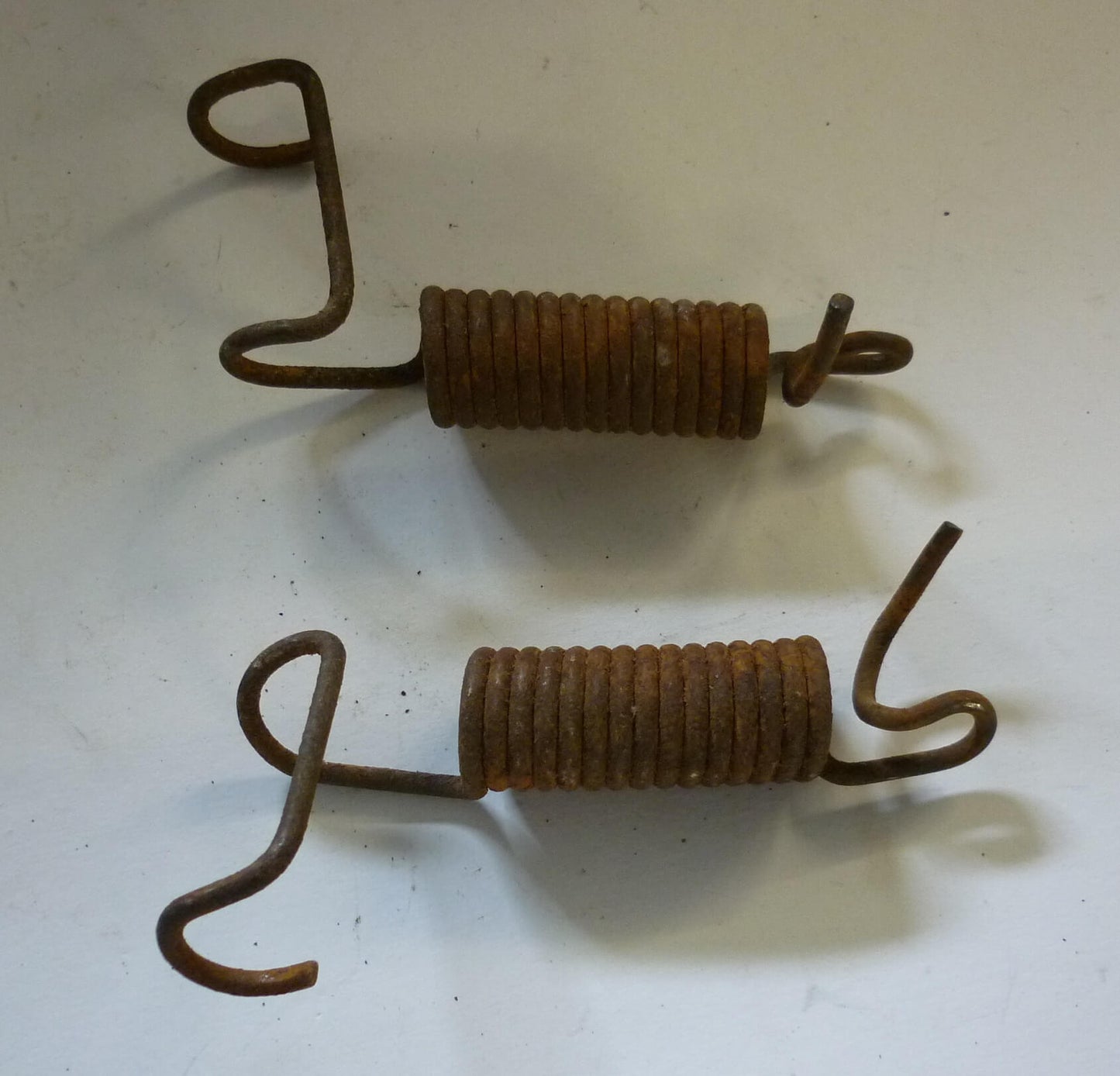 Kit springs for central stand, patina, Vespa 125 1948 > 1957 / 150 1954 > 1958, used