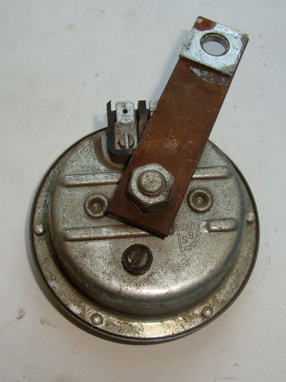 Horn, G.S., 6V, D.C., stainless steel, central stud, Vespa / Ape