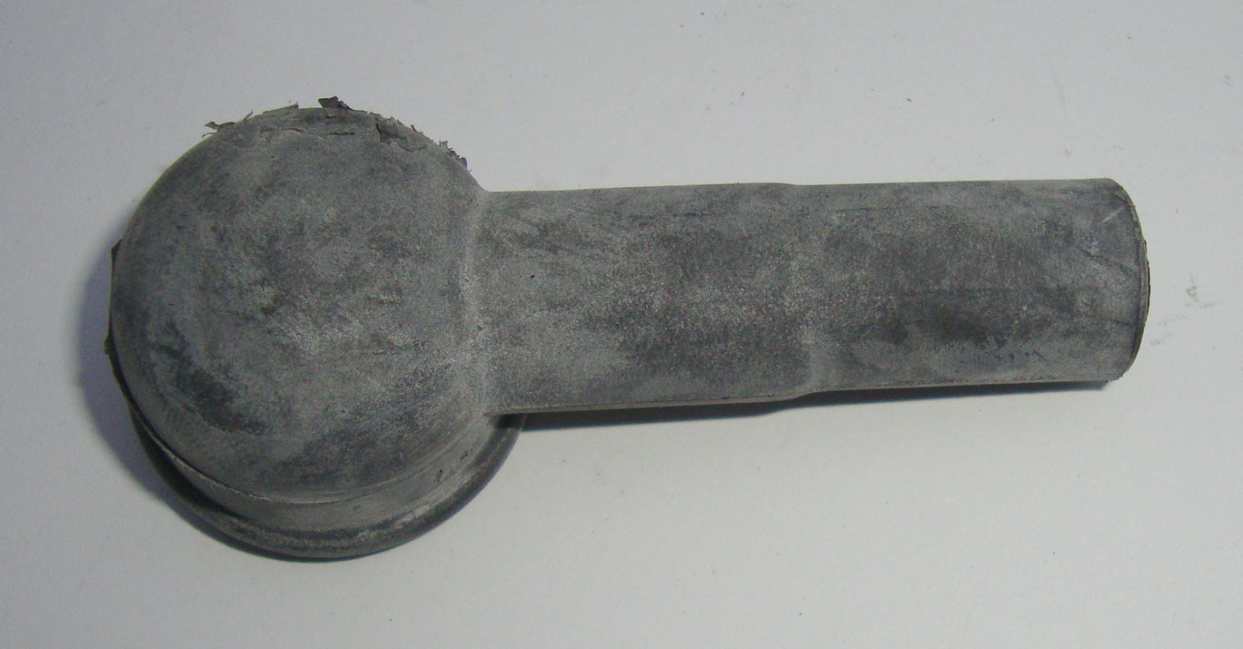Grommet for Italian spark plug cap