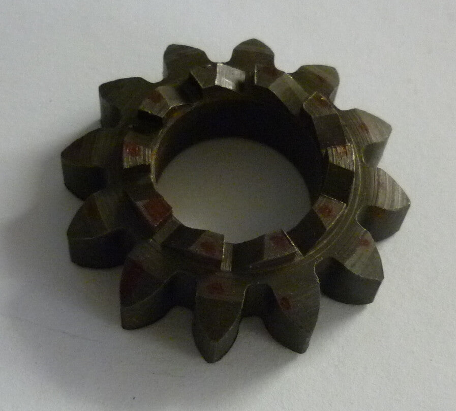 Kickstarter gear, 12/10 cogs, 20,5 mm inner diameter, Vespa 50 / 90 / 100 / 125 ET3 / PK / ETS / S / XL / XL2, used