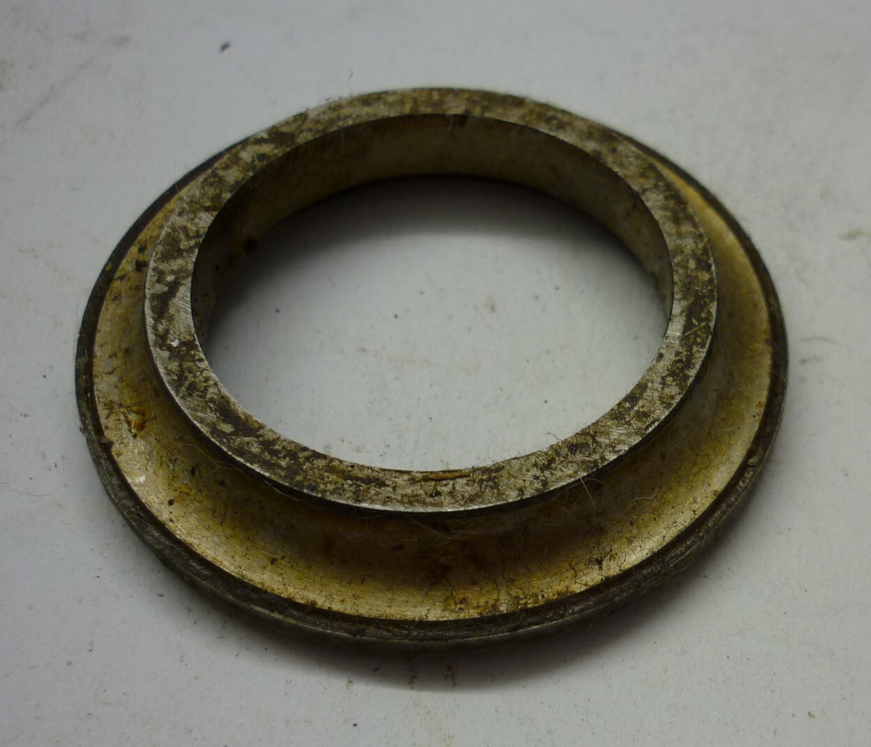 Lower bearing ball track, steering colum, Vespa 125/150 - Ape ?, NOS