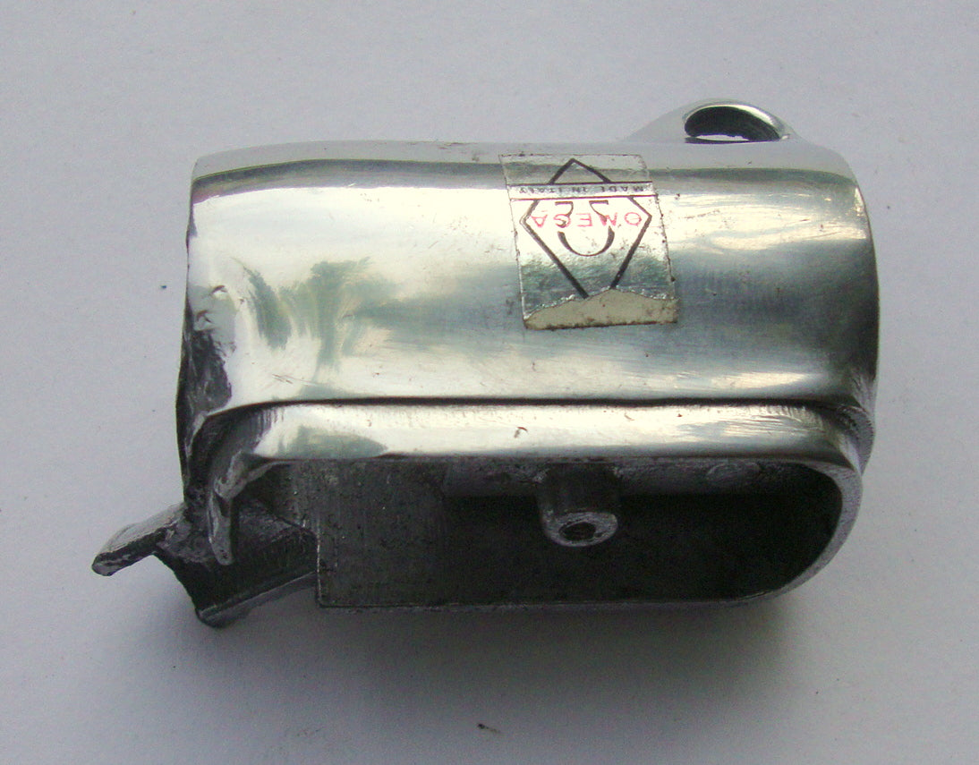 Adapter for lightswitch, Vespa 125 VN2T / 150 VL, NOS