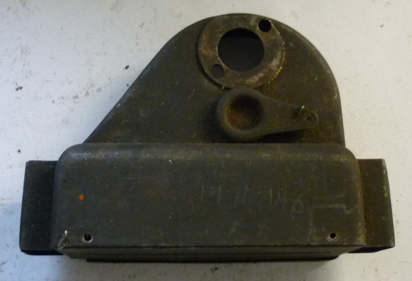 Luftfilterunterteil, Betätigung mit Chokezugdraht, Vespa 150 ??