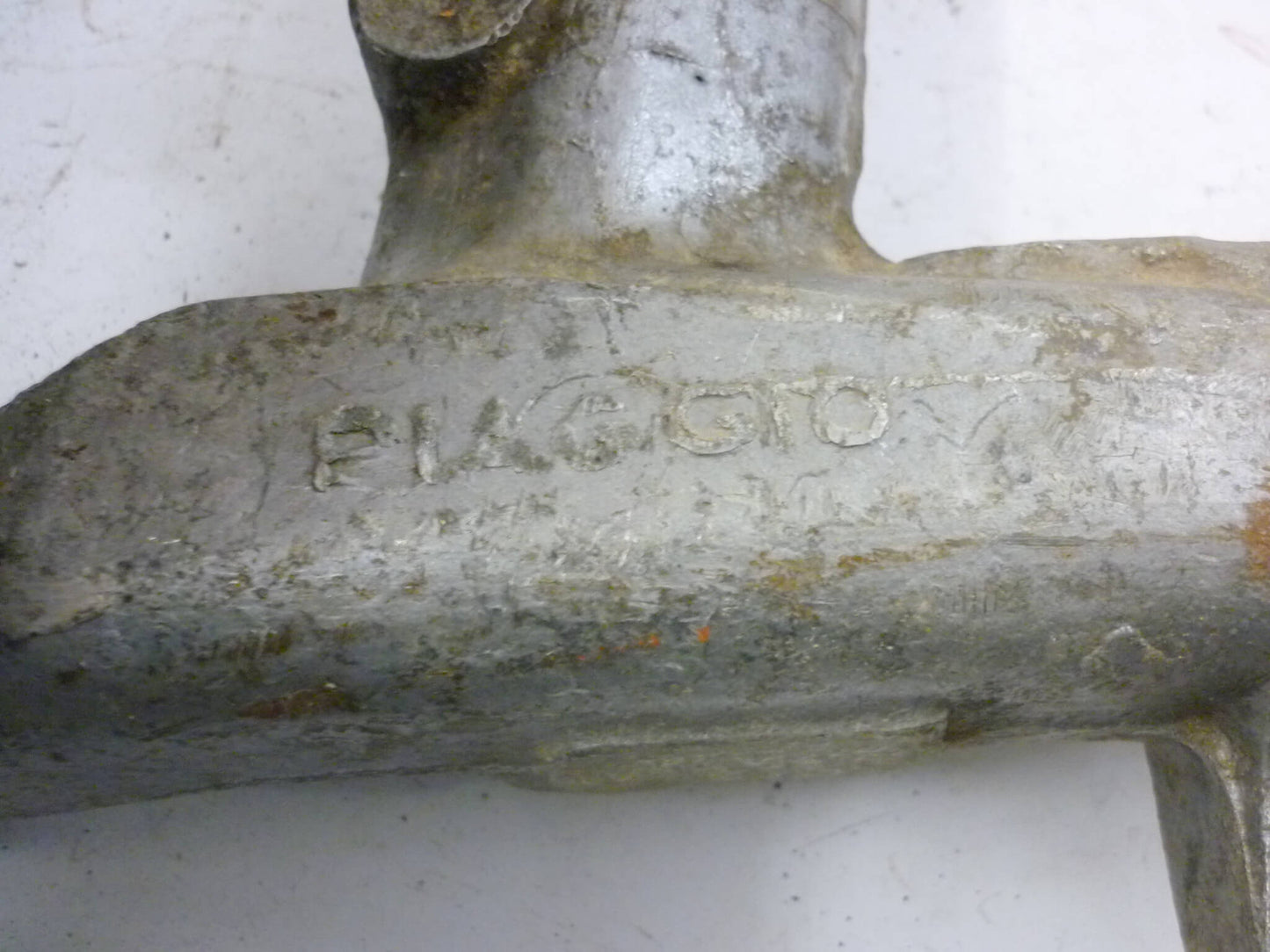 Motorschwinge, Motoraufhängungstraverse, Vespa 125 V30T > V33T