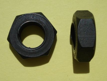 Hexagon - nut M9 / 14 / 6 mm high, black