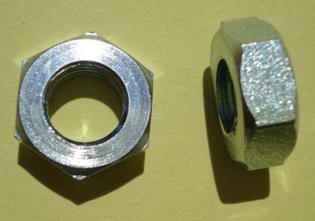 Sechskantmutter M9 / SW 14 / 6 mm hoch, verzinkt