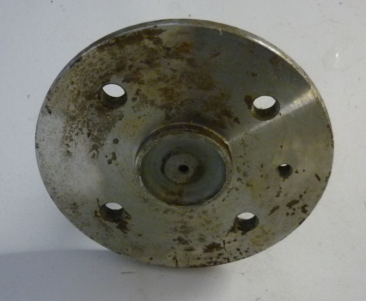 Front wheel axle, Vespa 50 / 90 / 100, NOS