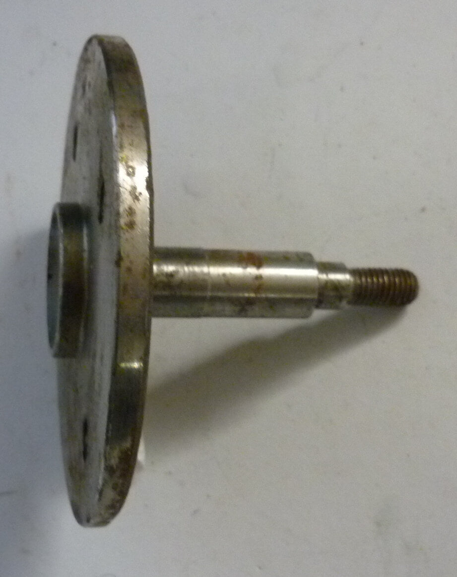 Front wheel axle, Vespa 50 / 90 / 100, NOS