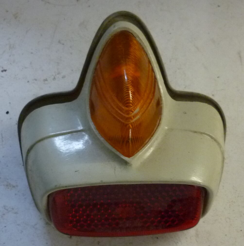 Glass for taillight, orange, Vespa 125/150