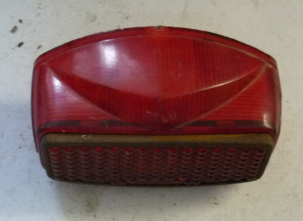 Taillightglass with aluminium rim, Vespa 125 54>58, CATALUX