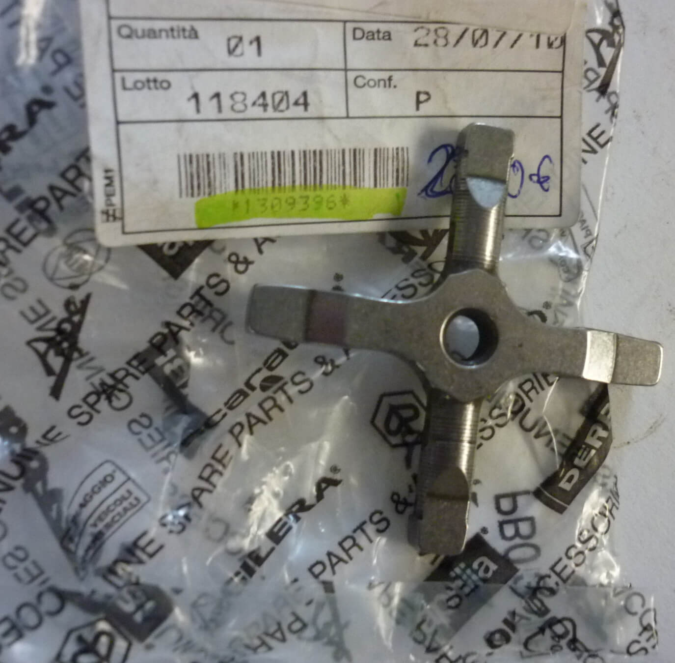 Cruziform Vespa 1977 > 1984, Genuine Piaggio part
