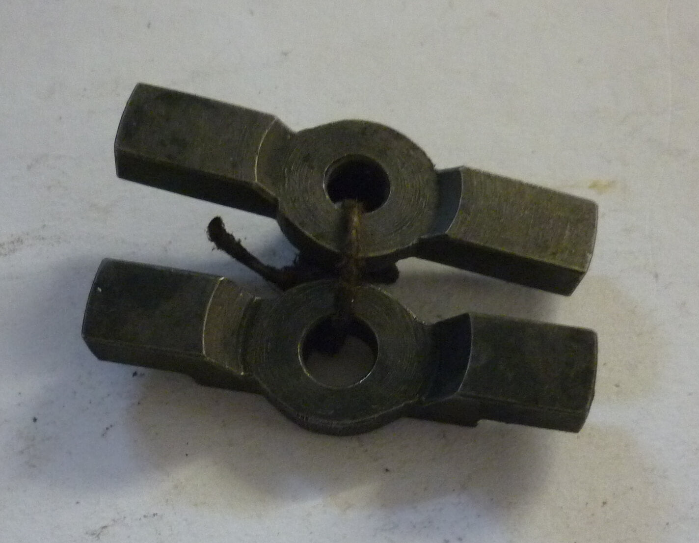 Cruziform, 2 parts, Vespa 1950, NOS