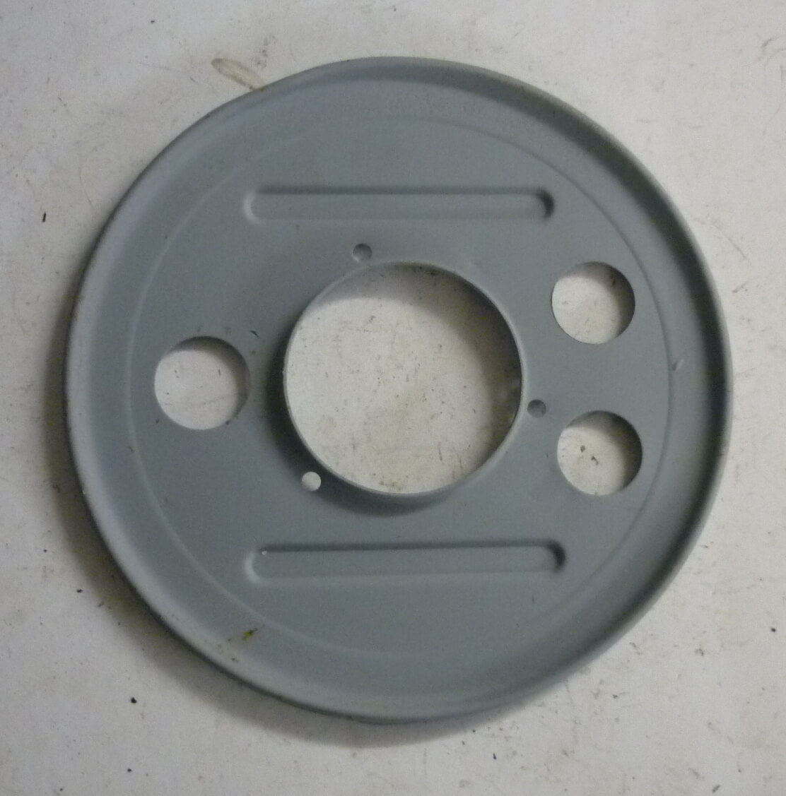 Staubschutzblech, Hinten, 10", 2 Bolzen, gestrahlt+grundiert, Vespa 125 / 150 / 200, Gebraucht