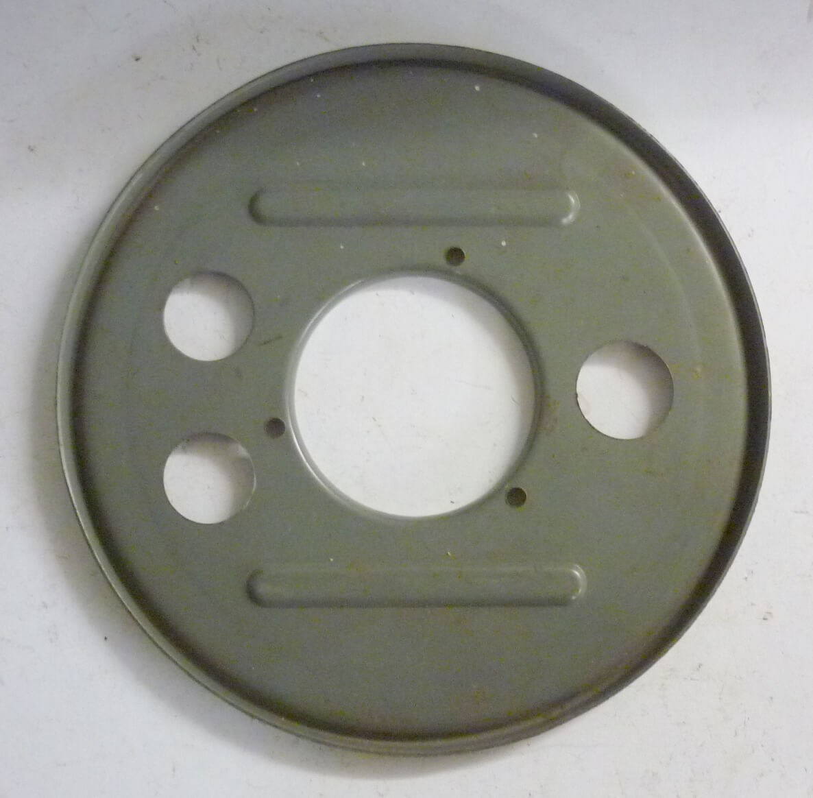 Staubschutzblech, Hinten, 10", 2 Bolzen, grau grundiert, Vespa 125 / 150 / 200, NOS