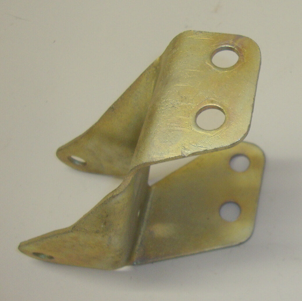 Lower shock absorber bracket, Vespa 125 / 150