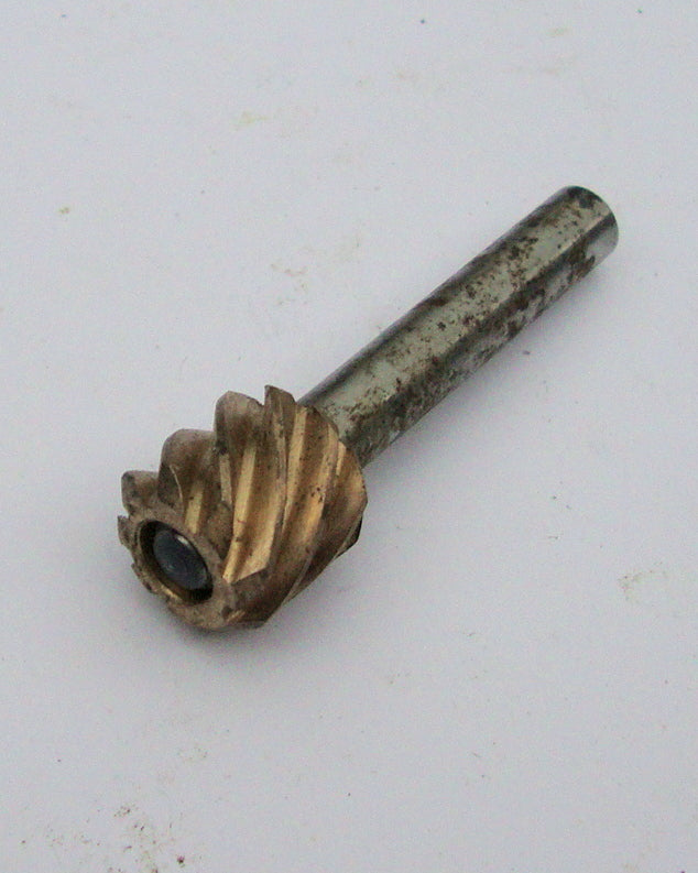 Speedometer drive pinion 8 cogs, 2,7 mm, brass, Ape 150 AB3T > AB4T / AC1T / AC2T >AC4T 59690, NOS