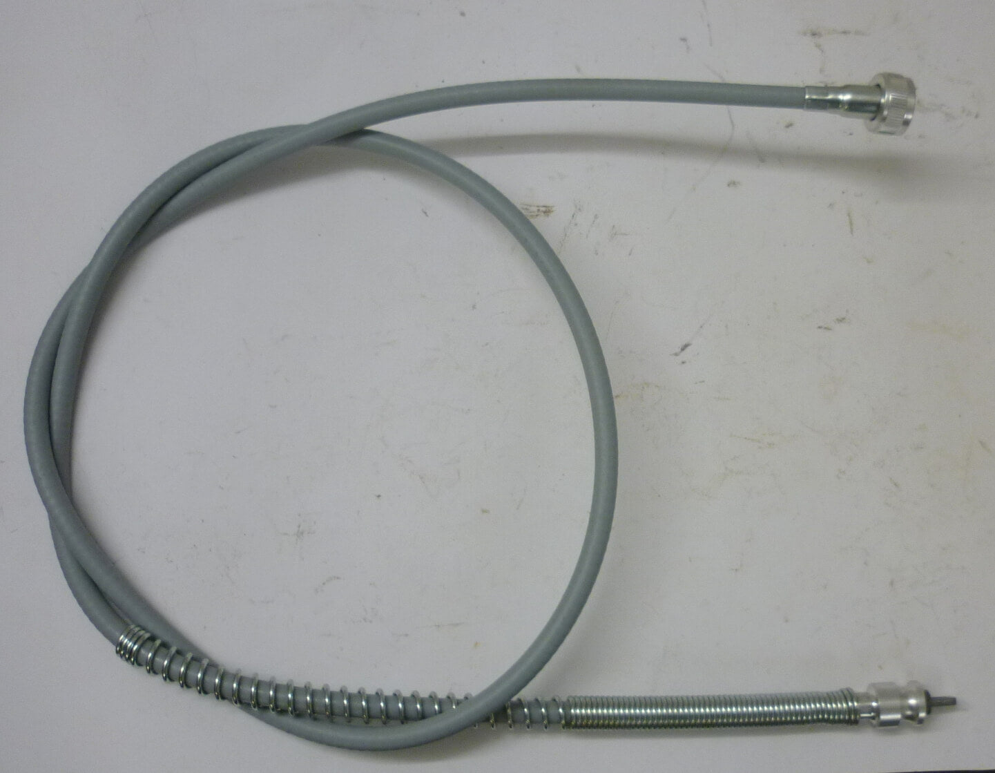 Qualitativ hochwertige Tachowelle, 1350 mm, Hülle, Kunststoffbeschichtet, grau, Hoffmann Vespa für Tacho im Beinschild