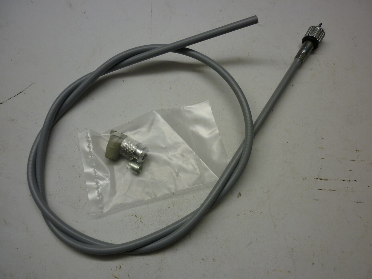 Speedometer transmission, METRON speedometer, Vespa 125 V30T > V33T - VM - VN / 150 VL1T > VL3T, 8", square small / small