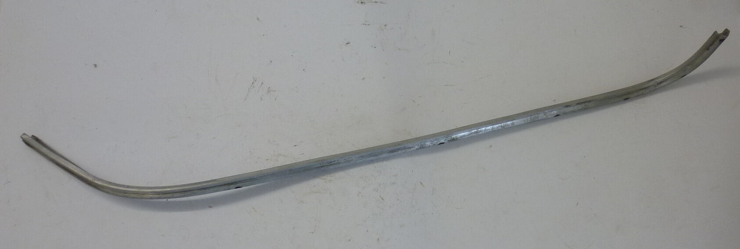 External aluminium beanding, right side, Vespa 125 VNB1T 064812> VNB2T