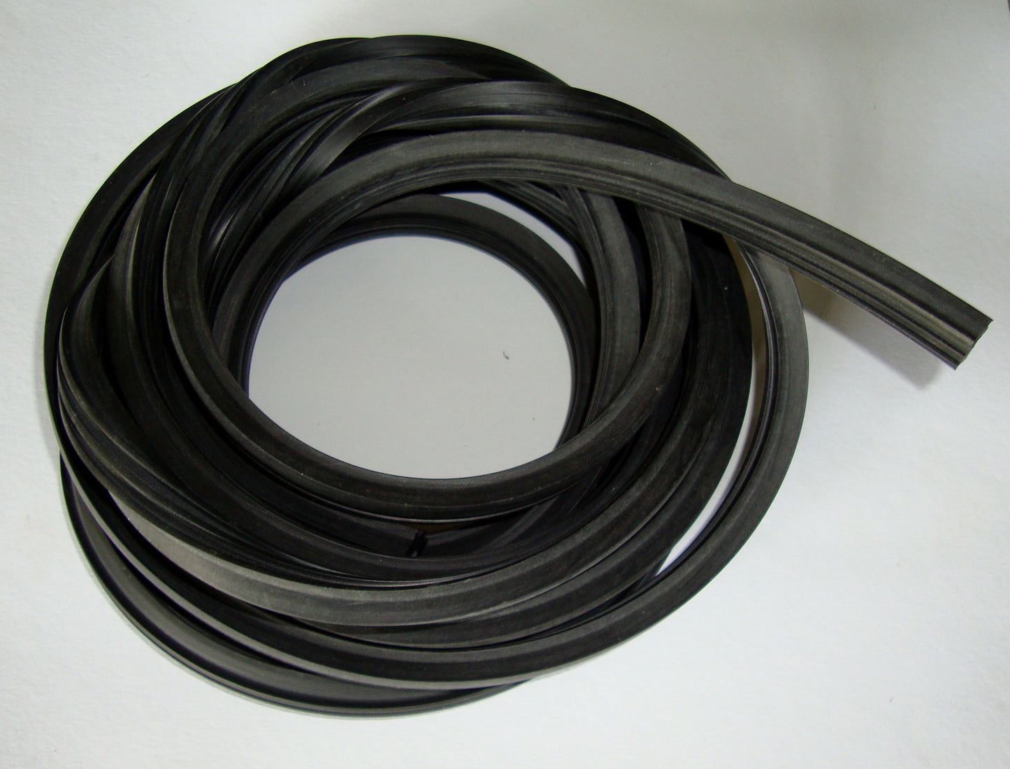 Rubber floor rail profile set, Mauro Pascoli, Vespa 50 / 90 / 125 / 150