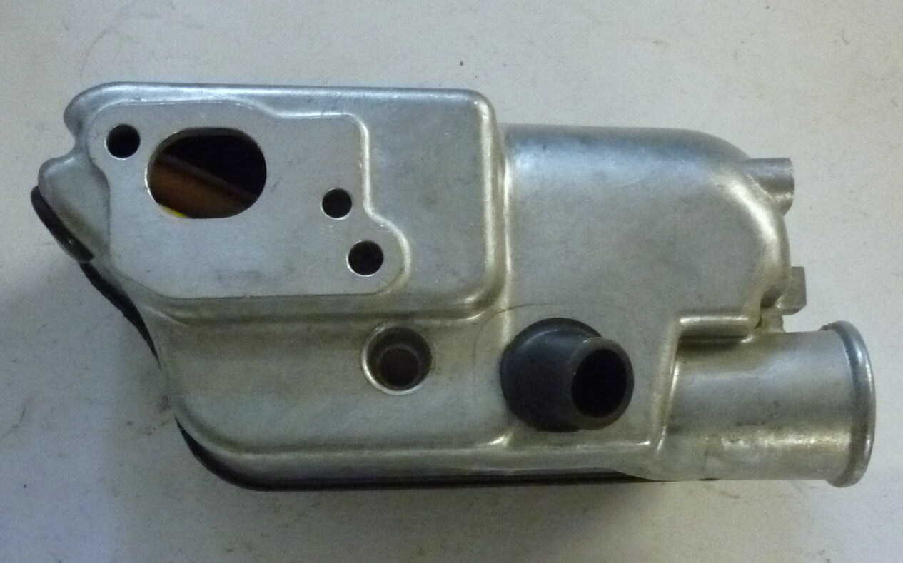 Air cleaner, carburettor casing with choke flap, complete, Vespa 150 VBA1M - VBB1M - VGLA1M, NOS