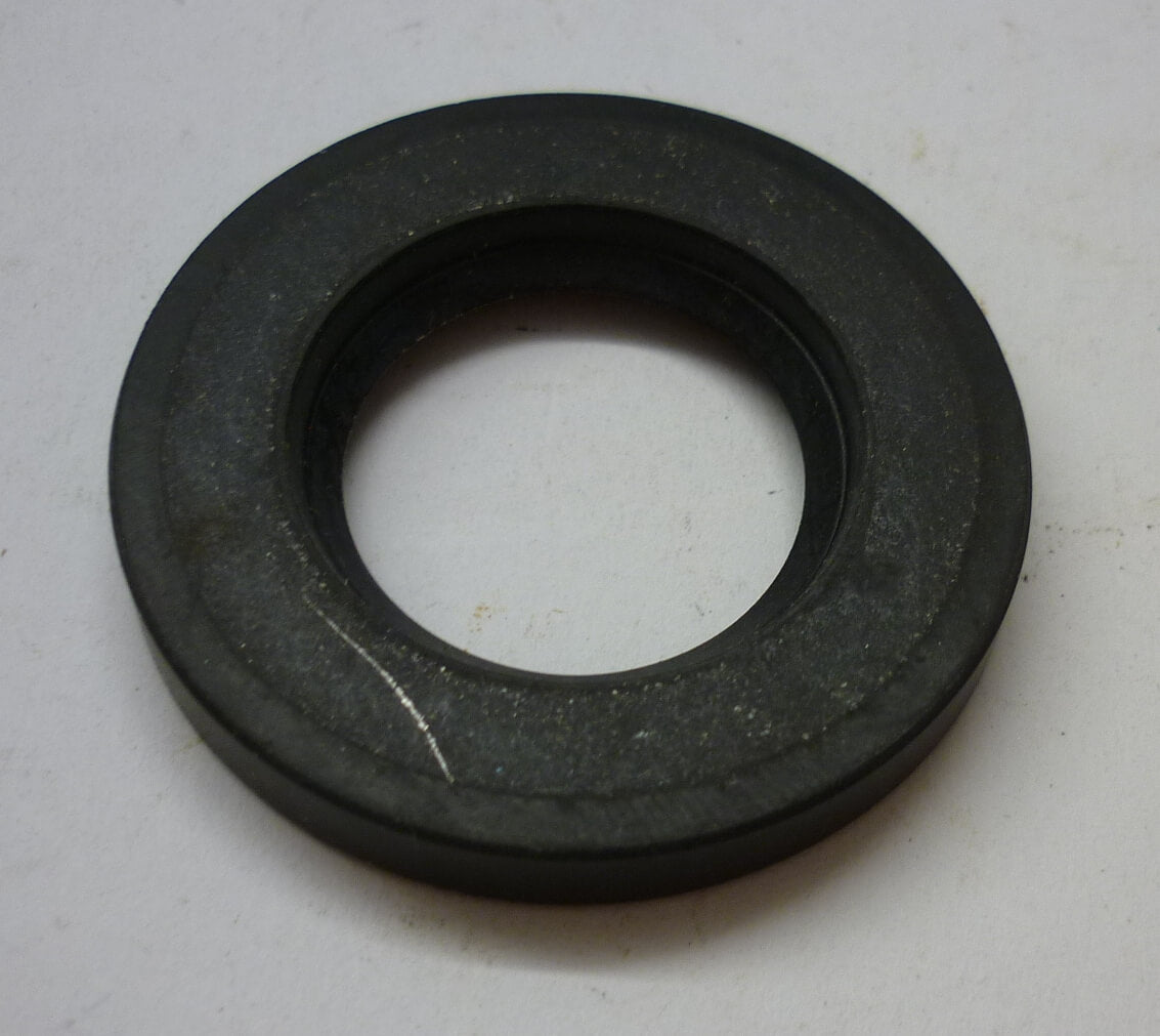 Oilsel, crankshaft, outher generator side, Ape MP / MPR / MPM / MPV / Car