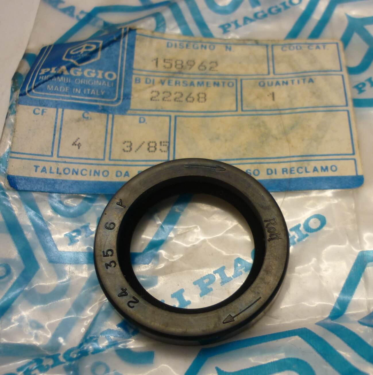 Oil seal, PIAGGIO, ROLF, SC 24/35/6, NOS