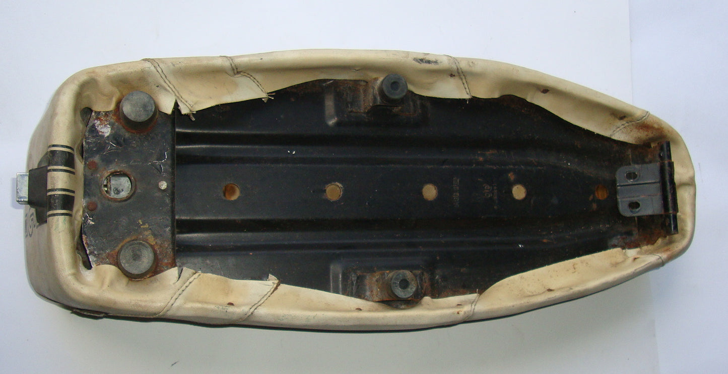 Yankee dual seat, GUZLLIARI, , Vespa 50 / 90 / 125 PV - ET3