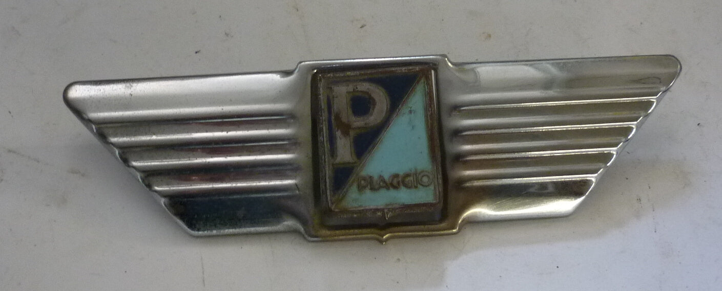 Piaggio-Logo, enamelled, " Hoffmann "