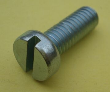 Zylinderkopfschraube mit Schlitz M6 x 16