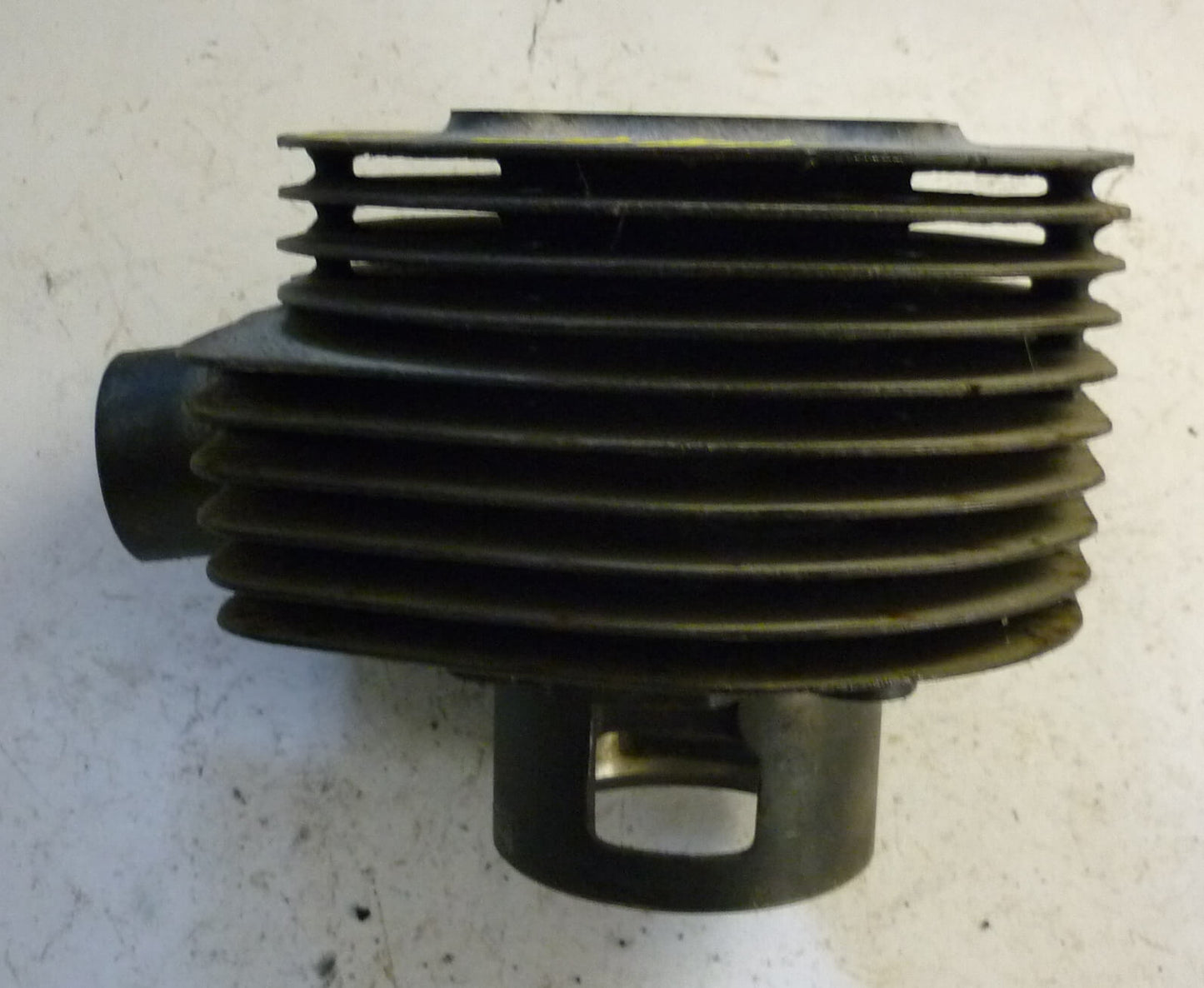 Cylinders, 52,5 mm, Vespa 125 VNB - VNC - VNL2M, used