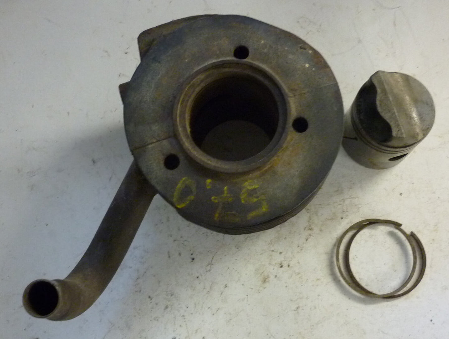 Cilinderkit, 57,0 mm, Hoffmann Vespa 125 HA - HB, used