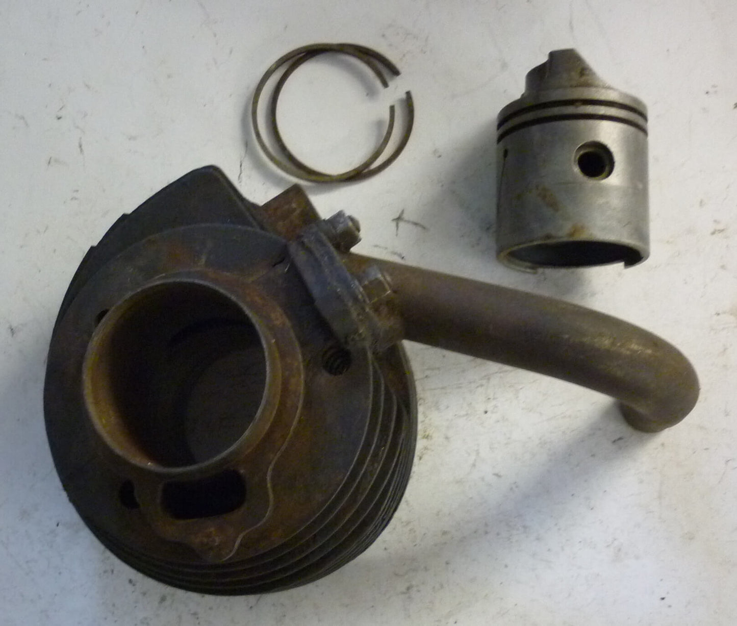 Cilinderkit, 57,0 mm, Hoffmann Vespa 125 HA - HB, used