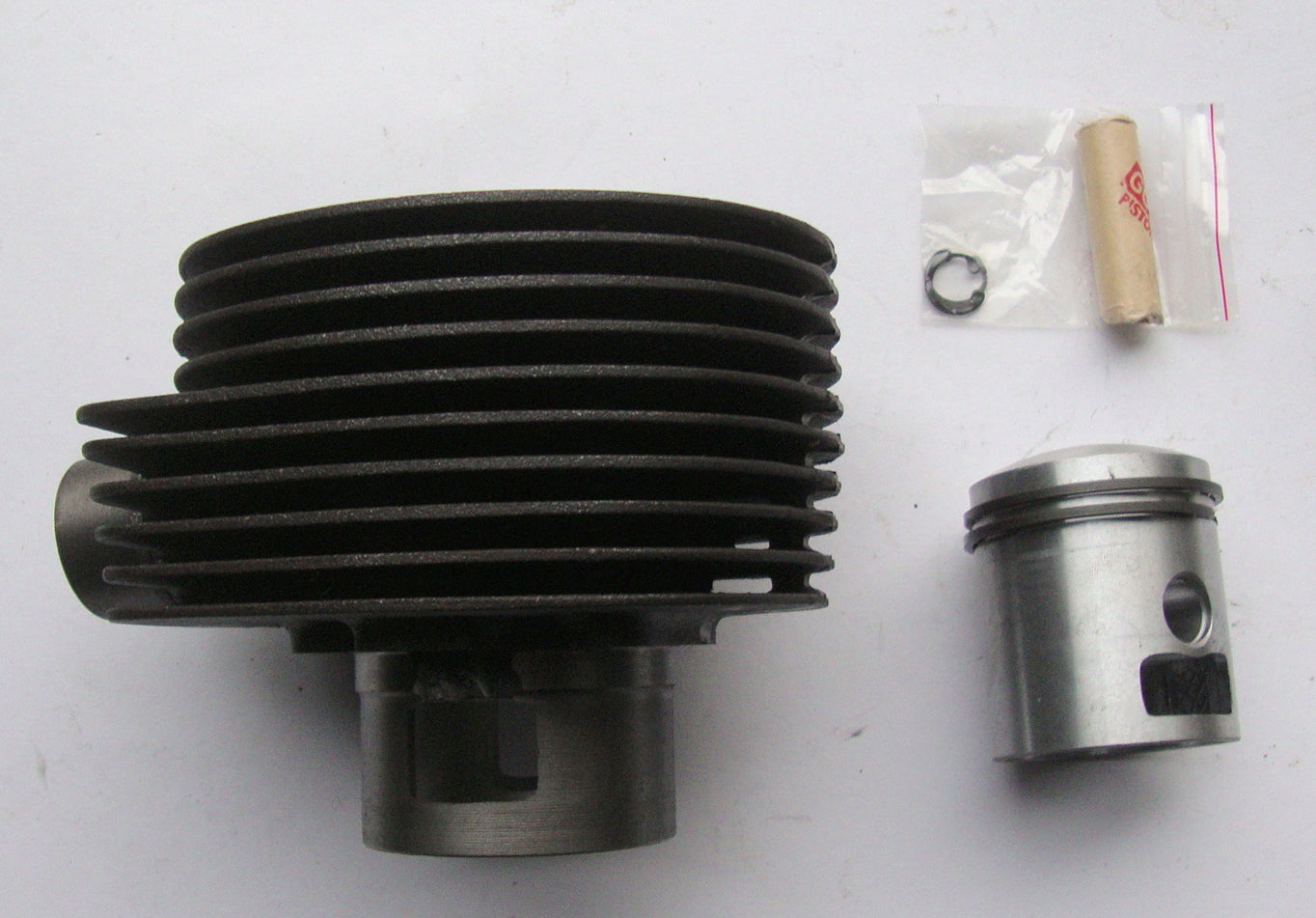 Cilinderkit, Vespa 125 GL / Super / Sprint, 2 ports